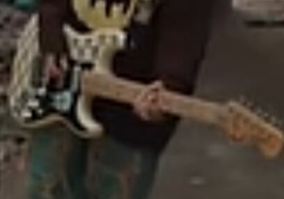 Screenshot_20231108_133918_YouTube (1).jpg