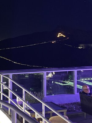 IMG_1212.jpeg IMG_1212.jpeg