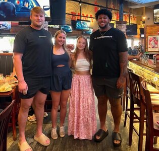 IMG_4542.jpeg IMG_4542.jpeg