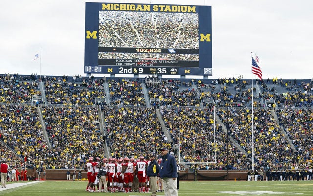michigan-scoreboard.jpg