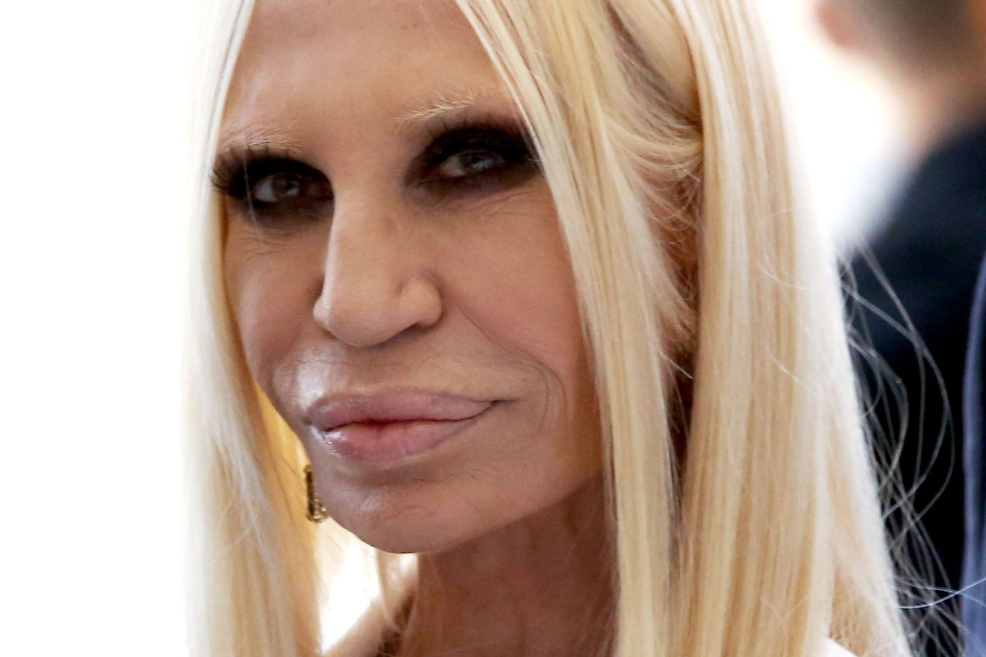 19-donatella-versace.w710.h473.2x.jpg