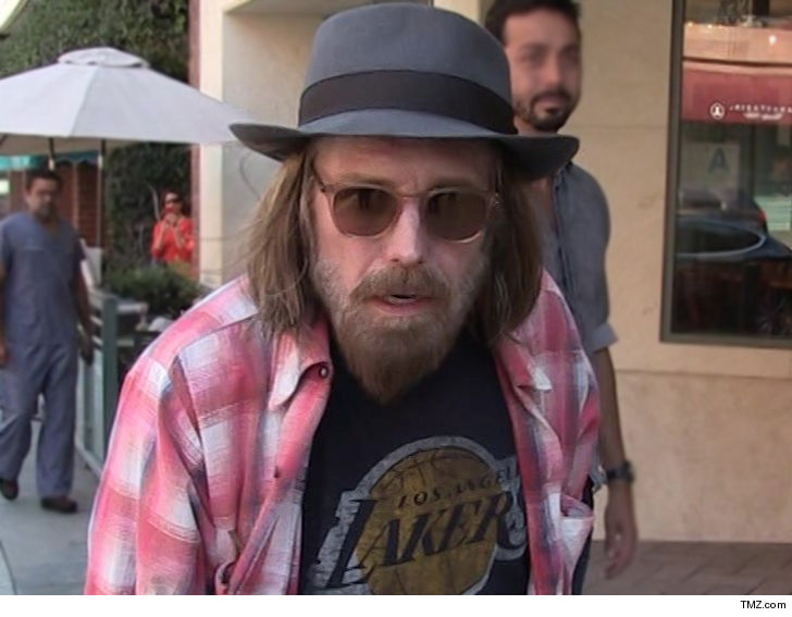 1002-tom-petty-tmz-4.jpg