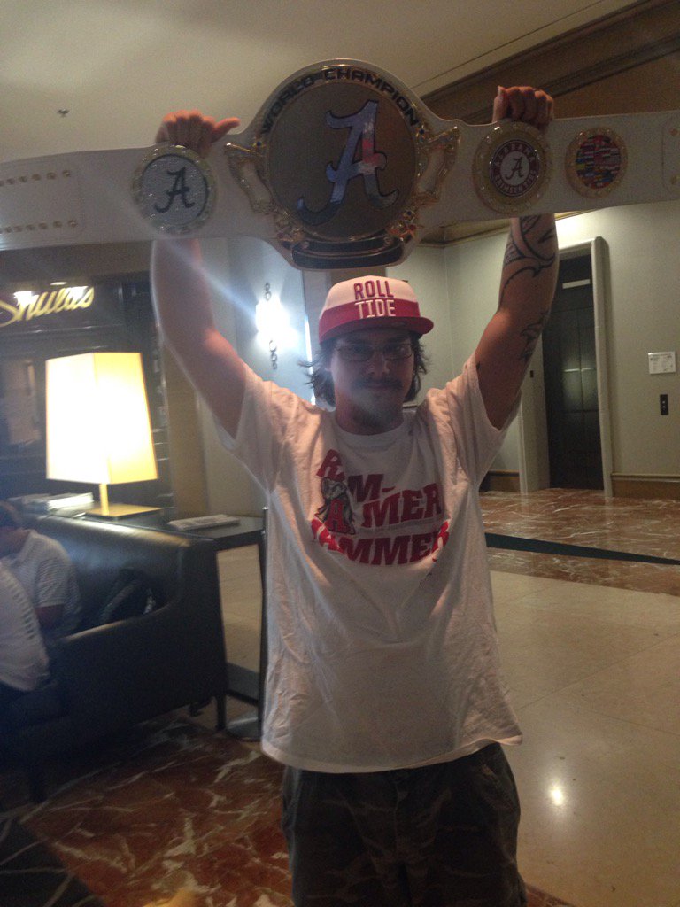 CnF2I8gWIAELgjD.jpg:large