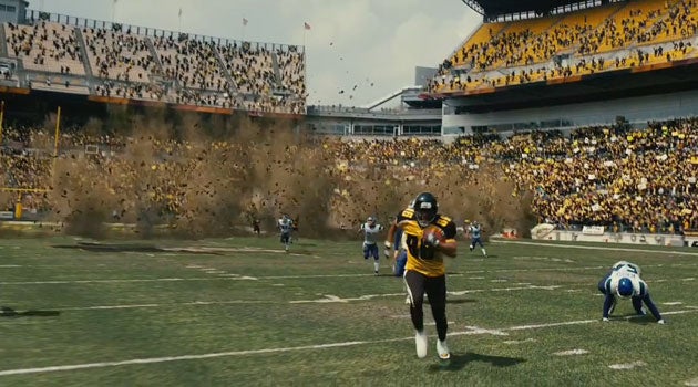 Dark_Knight_Rises_Full_Trailer_Hines_Ward_Heinz_Field.jpg