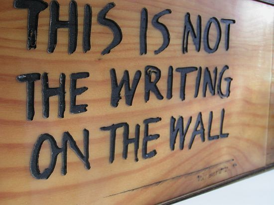 res_this_is_not_the_writing_on_the_wall_2.JPG