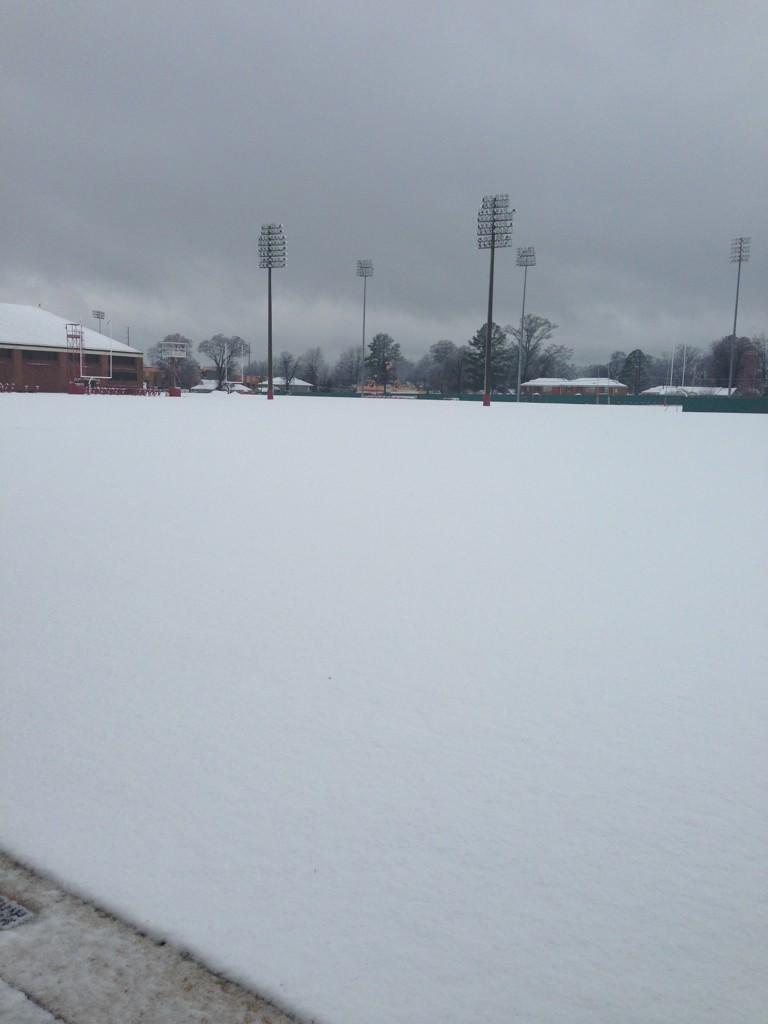 BA1X-Q-CIAIOzRX.jpg:large